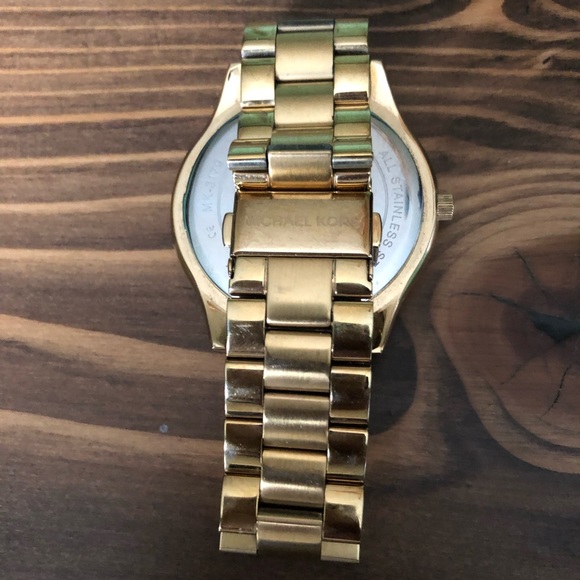 Michael Kors Women's Gold-Tone Watch, Gold - Picture 3 of 3